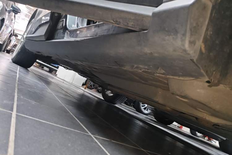 Used Chevrolet Orlando 2019 530T Automatic Luxury Edition (5+2 Seater) – China VI Standard Right Side Sill