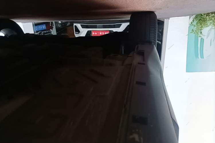 Used Chevrolet Orlando 2019 Redline 530T Automatic Enjoyment Version (5+2 Seating) China VI Right Side Sill