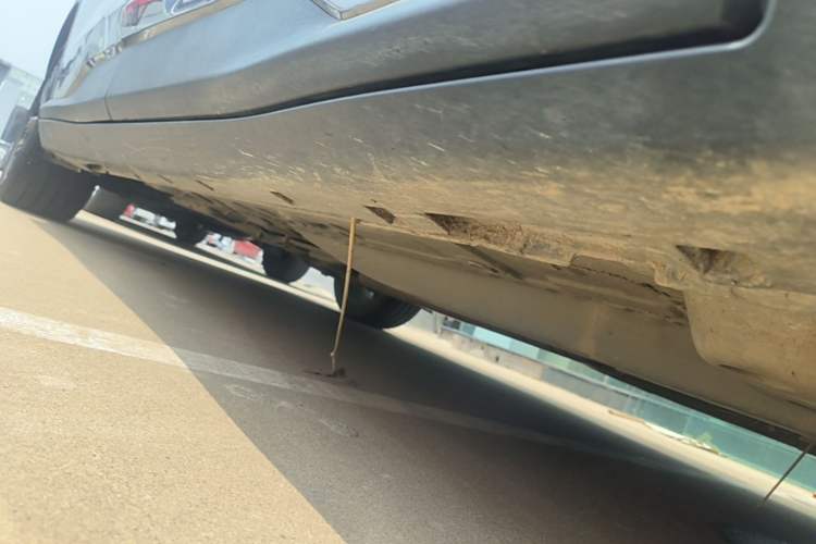 Used Chevrolet Orlando 2019 Redline 530T Automatic Enjoyment Version (5+2 Seating) China VI Right Side Sill