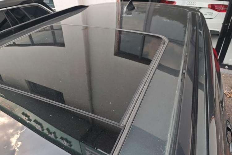 Used Chevrolet Orlando 2019 Redline 530T Automatic Enjoyment Version (5+2 Seating) China VI Roof