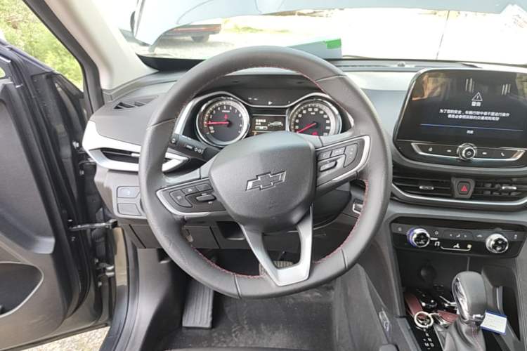 Used Chevrolet Orlando 2019 Redline 530T Automatic Enjoyment Version (5+2 Seating) China VI Steering Wheel