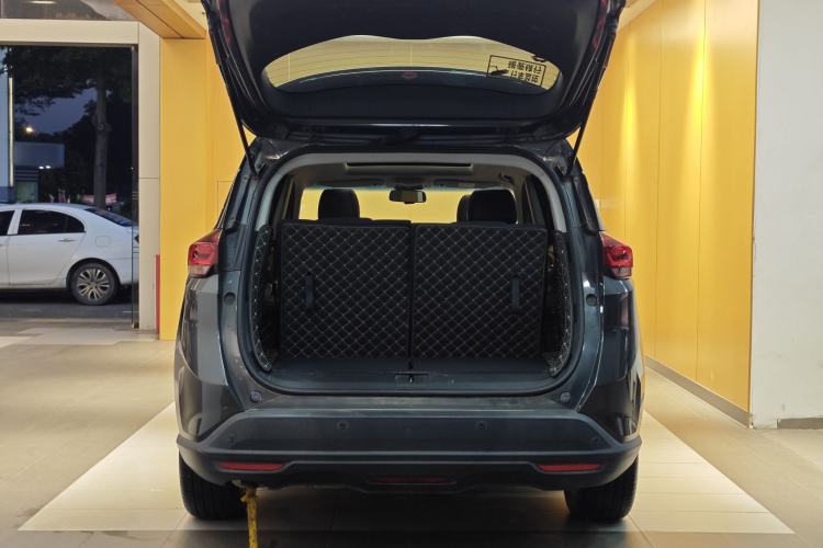 Used Chevrolet Orlando 2019 530T Automatic Luxury Edition (5+2 Seater) – China VI Standard Trunk