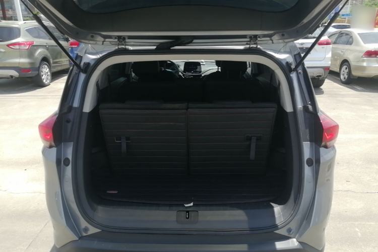 Used Chevrolet Orlando 2019 Redline 530T Automatic Enjoyment Version (5+2 Seating) China VI Trunk