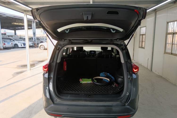 Used Chevrolet Orlando 2019 Redline 530T Automatic Luxury Edition (5-seat model) – China VI Standard Trunk