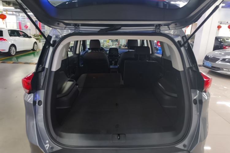 Used Chevrolet Orlando 2019 Redline 530T Automatic Luxury Edition (5-seat model) – China VI Standard Trunk