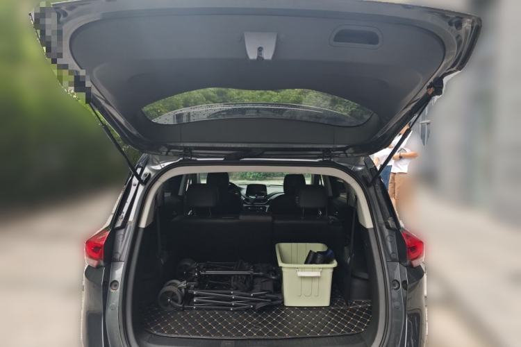 Used Chevrolet Orlando 2019 Redline 530T Automatic Enjoyment Version (5+2 Seating) China VI Trunk