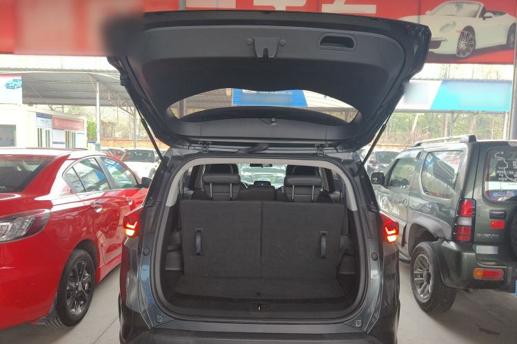 Used Chevrolet Orlando 2019 Redline 530T Automatic Enjoyment Version (5+2 Seating) China VI Trunk