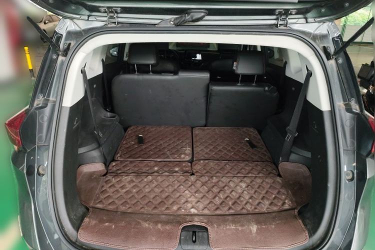 Used Chevrolet Orlando 2019 Redline 530T Automatic Enjoyment Version (5+2 Seating) China VI Trunk