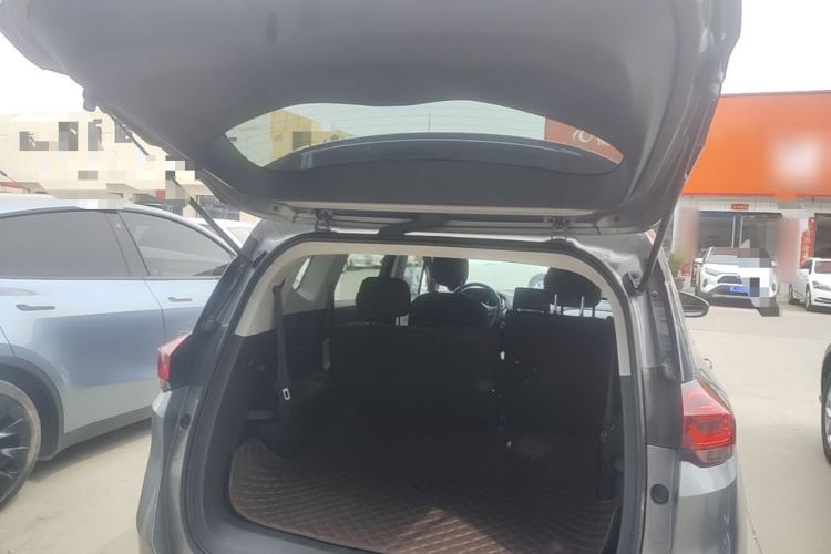 Used Chevrolet Orlando 2019 530T Automatic Luxury Edition (5+2 Seater) – China VI Standard Trunk
