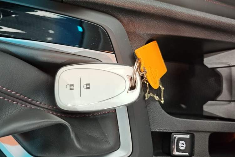 Used Chevrolet Orlando 2019 Redline 530T Automatic Enjoyment Version (5+2 Seating) China VI Vehicle Key