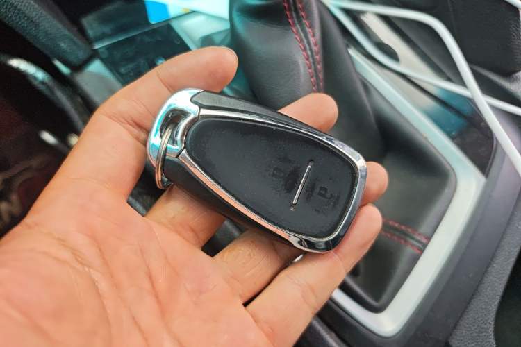 Used Chevrolet Orlando 2019 Redline 530T Automatic Enjoyment Version (5+2 Seating) China VI Vehicle Key