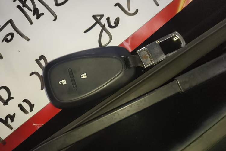 Used Chevrolet Orlando 2019 Redline 530T Automatic Enjoyment Version (5+2 Seating) China VI Vehicle Key