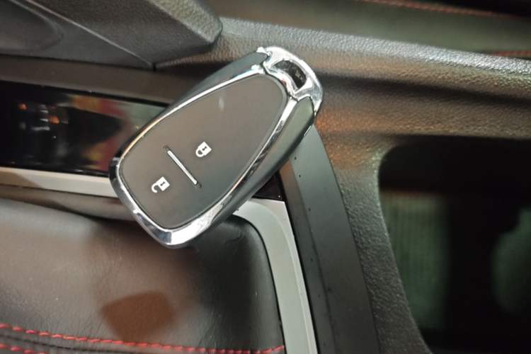 Used Chevrolet Orlando 2019 Redline 530T Automatic Enjoyment Version (5+2 Seating) China VI Vehicle Key