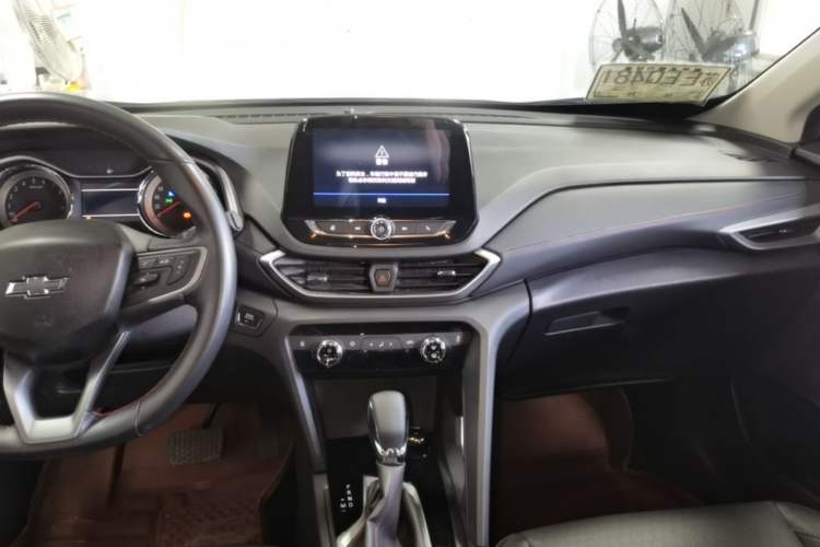 Used Chevrolet Orlando 2019 Redline 530T Automatic Enjoyment Version (5+2 Seating) China VI Audio And AC Panel
