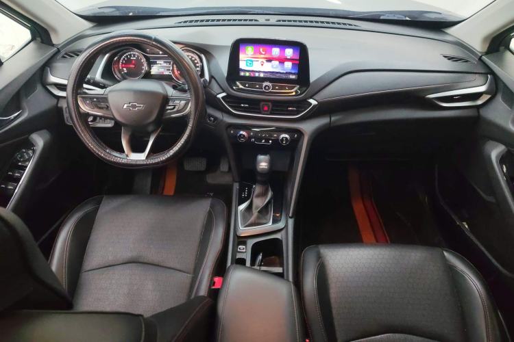 Used Chevrolet Orlando 2019 Redline 530T Automatic Enjoyment Version (5+2 Seating) China VI Center Console