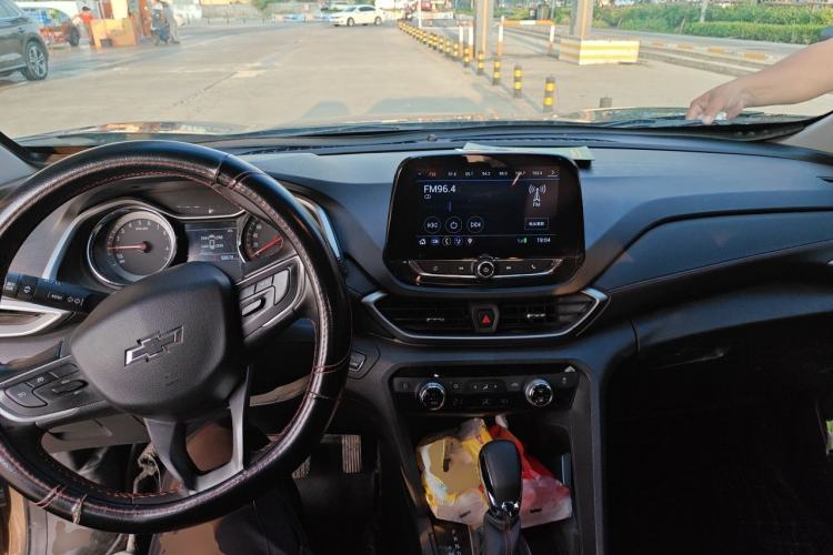 Used Chevrolet Orlando 2019 Redline 530T Automatic Luxury Edition (5-seat model) – China VI Standard Center Console