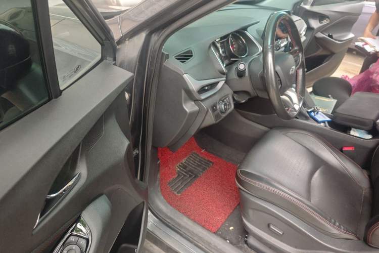 Used Chevrolet Orlando 2019 Redline 530T Automatic Enjoyment Version (5+2 Seating) China VI Driver Seat