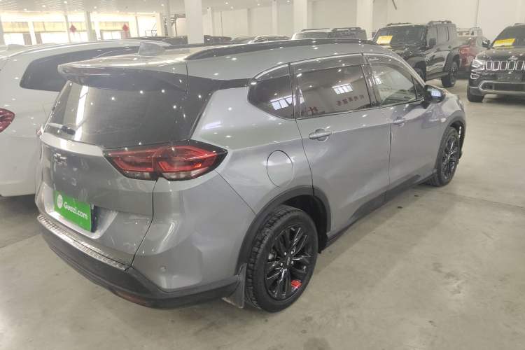 Used Chevrolet Orlando 2019 Redline 530T Automatic Enjoyment Version (5+2 Seating) China VI Exterior 3
