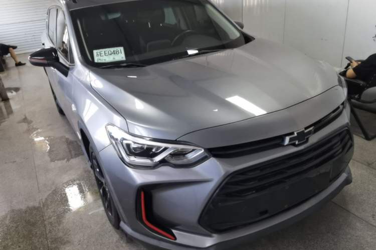 Used Chevrolet Orlando 2019 Redline 530T Automatic Enjoyment Version (5+2 Seating) China VI Front Right 45 Deg