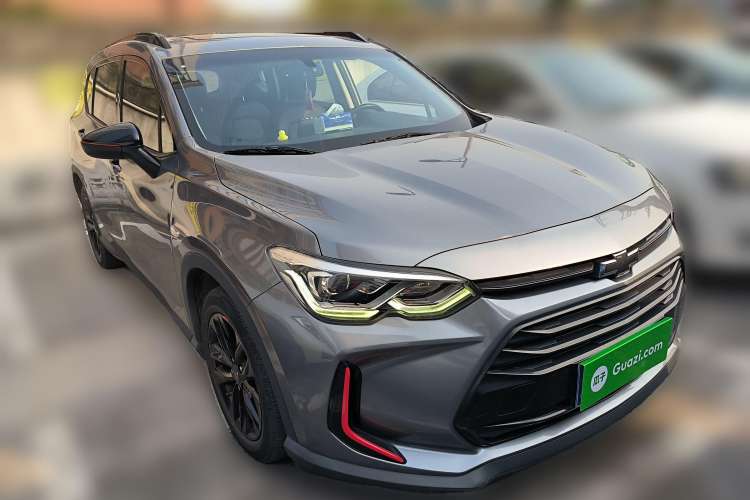 Used Chevrolet Orlando 2019 Redline 530T Automatic Enjoyment Version (5+2 Seating) China VI Front Right 45 Deg