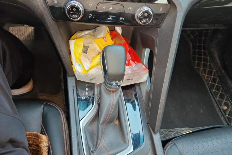 Used Chevrolet Orlando 2019 Redline 530T Automatic Luxury Edition (5-seat model) – China VI Standard Gear Lever