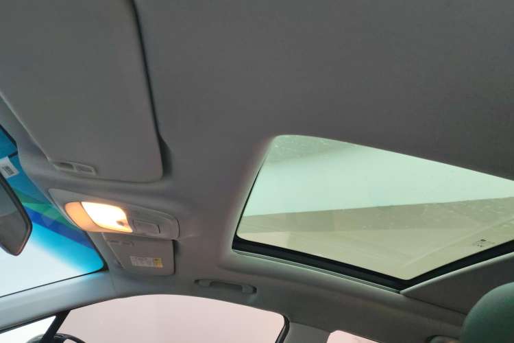 Used Chevrolet Orlando 2019 Redline 530T Automatic Enjoyment Version (5+2 Seating) China VI Headliner