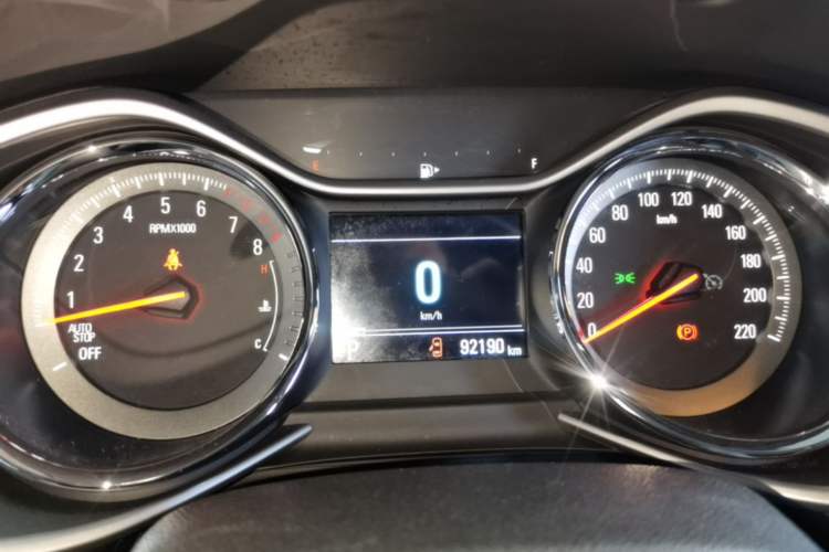 Used Chevrolet Orlando 2019 Redline 530T Automatic Enjoyment Version (5+2 Seating) China VI Instrument Cluster