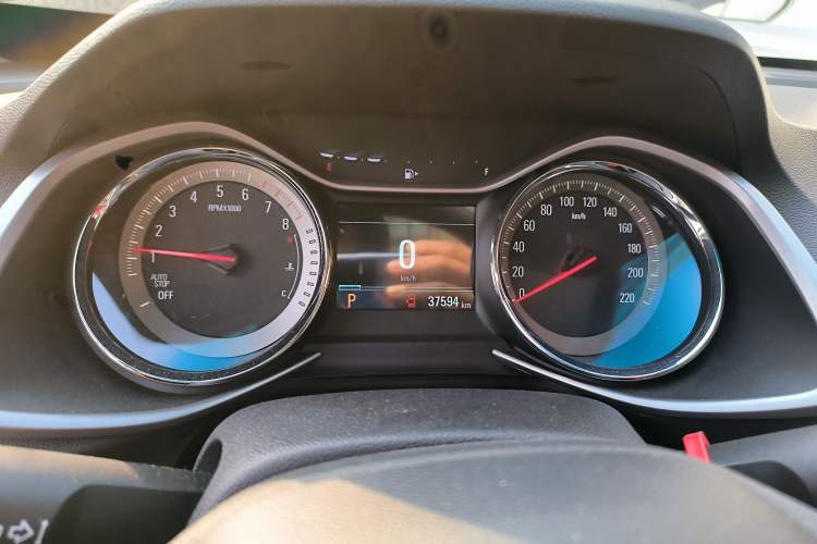 Used Chevrolet Orlando 2019 Redline 530T Automatic Enjoyment Version (5+2 Seating) China VI Instrument Cluster