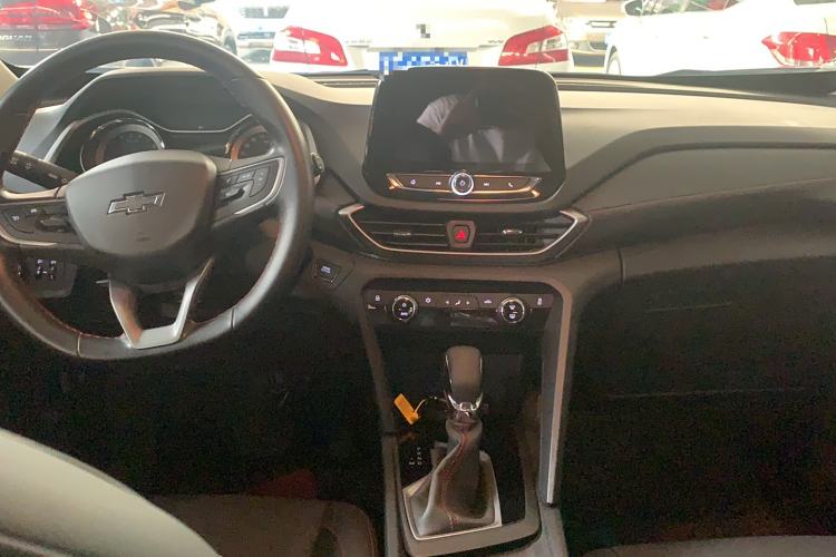Used Chevrolet Orlando 2019 Redline 530T Automatic Enjoyment Version (5+2 Seating) China VI Interior 3