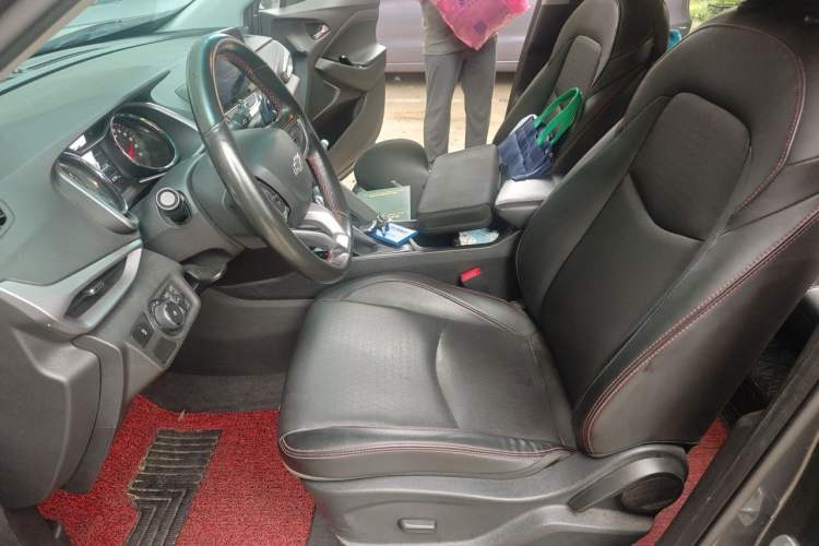 Used Chevrolet Orlando 2019 Redline 530T Automatic Enjoyment Version (5+2 Seating) China VI Left Front Seat