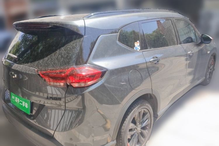 Used Chevrolet Orlando 2019 Redline 530T Automatic Enjoyment Version (5+2 Seating) China VI Rear Right 45 Deg