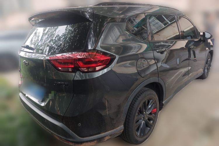 Used Chevrolet Orlando 2019 Redline 530T Automatic Enjoyment Version (5+2 Seating) China VI Rear Right 45 Deg