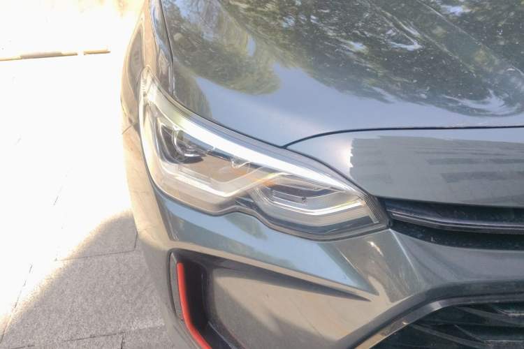 Used Chevrolet Orlando 2019 Redline 530T Automatic Enjoyment Version (5+2 Seating) China VI Right Front Headlight