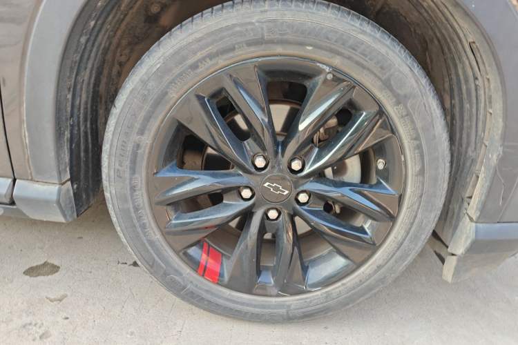 Used Chevrolet Orlando 2019 Redline 530T Automatic Luxury Edition (5-seat model) – China VI Standard Right Front Wheel Hub