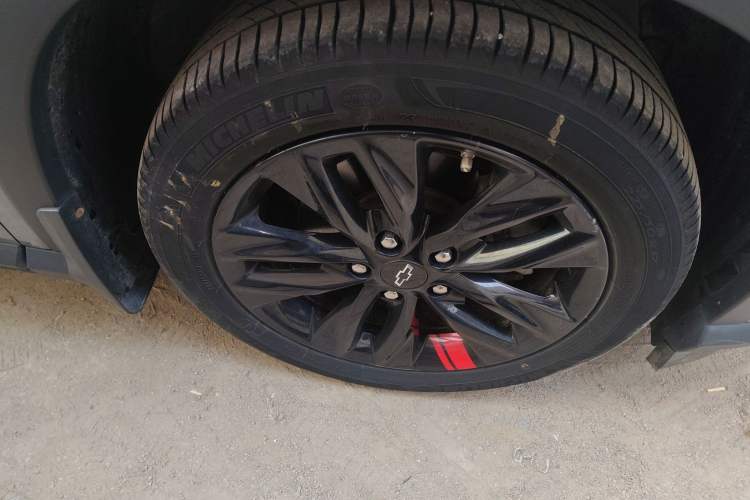 Used Chevrolet Orlando 2019 Redline 530T Automatic Enjoyment Version (5+2 Seating) China VI Right Front Wheel Hub