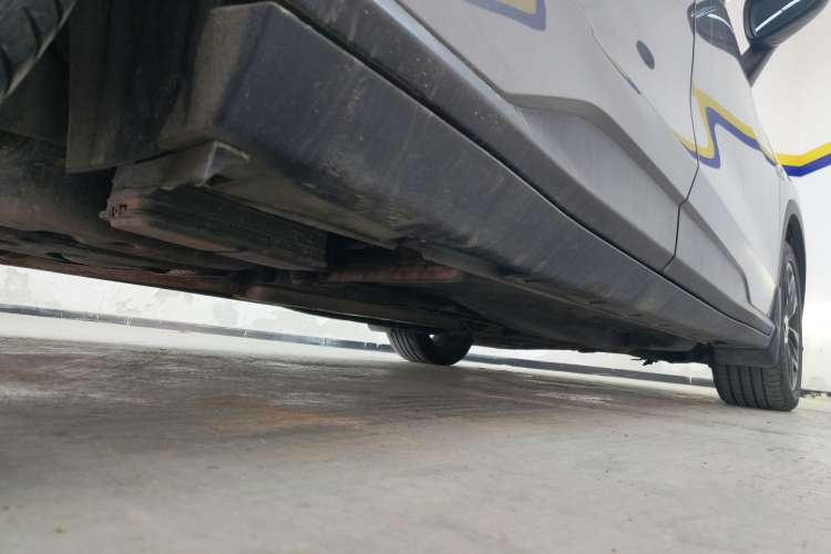 Used Chevrolet Orlando 2019 Redline 530T Automatic Enjoyment Version (5+2 Seating) China VI Right Side Sill