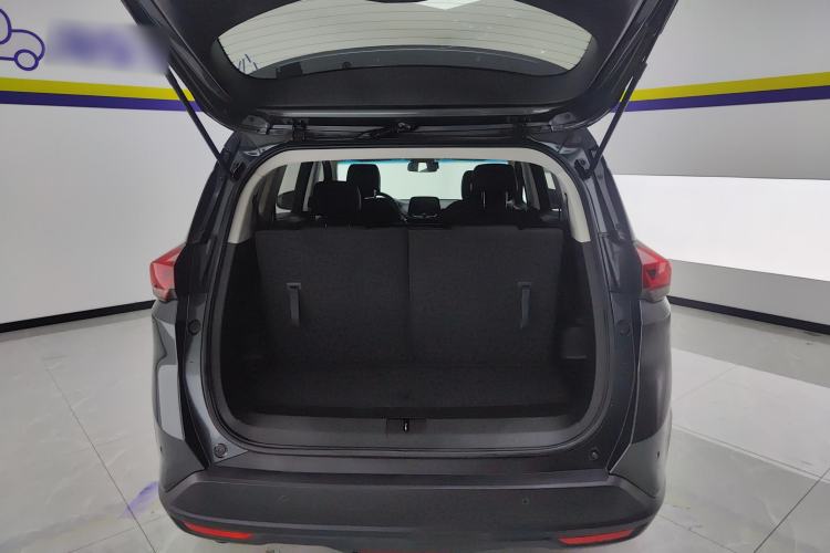 Used Chevrolet Orlando 2019 Redline 530T Automatic Enjoyment Version (5+2 Seating) China VI Trunk