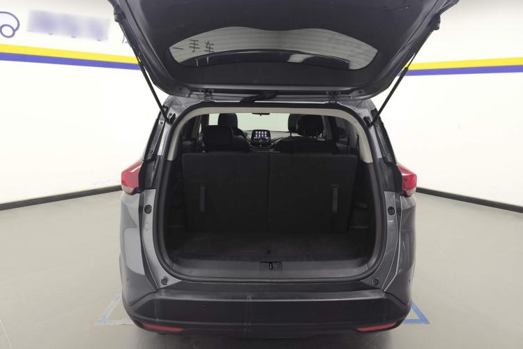Used Chevrolet Orlando 2019 Redline 530T Automatic Enjoyment Version (5+2 Seating) China VI Trunk