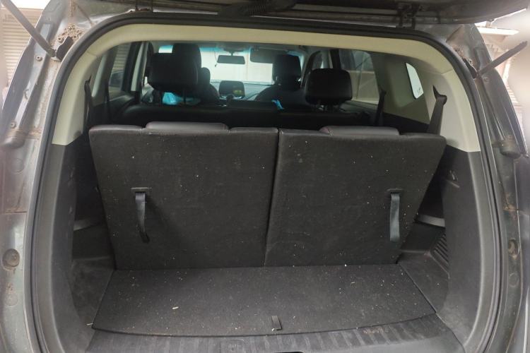Used Chevrolet Orlando 2019 Redline 530T Automatic Enjoyment Version (5+2 Seating) China VI Trunk