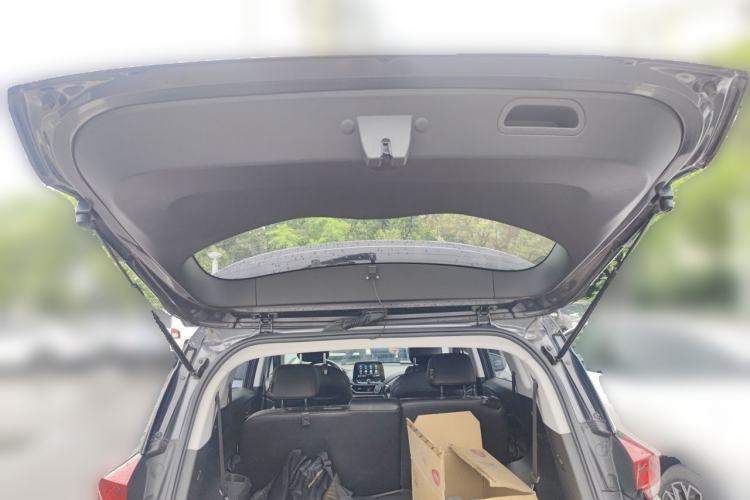 Used Chevrolet Orlando 2019 Redline 530T Automatic Enjoyment Version (5+2 Seating) China VI Trunk