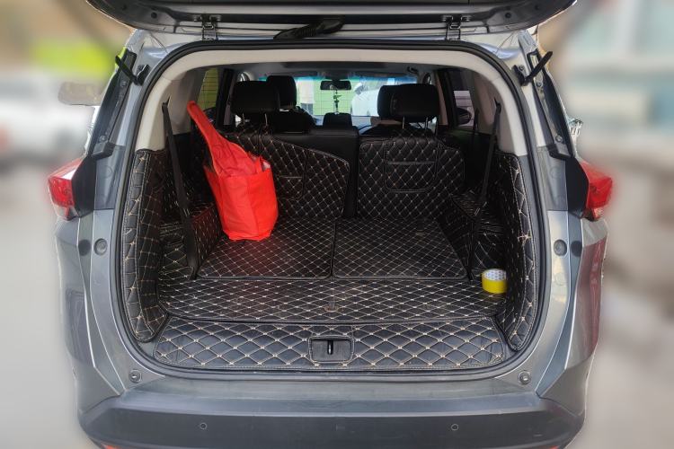 Used Chevrolet Orlando 2019 Redline 530T Automatic Enjoyment Version (5+2 Seating) China VI Trunk