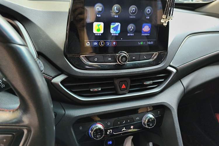 Used Chevrolet Orlando 2019 Redline 530T Automatic Enjoyment Version (5+2 Seating) China VI Audio And AC Panel