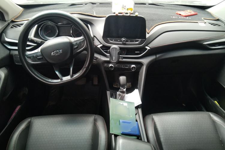 Used Chevrolet Orlando 2019 Redline 530T Automatic Luxury Edition (5-seat model) – China VI Standard Center Console