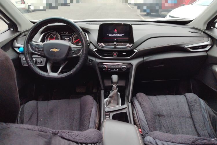 Used Chevrolet Orlando 2019 530T Automatic Mickey Custom Edition (5+2 Seats) – China VI Standard Center Console