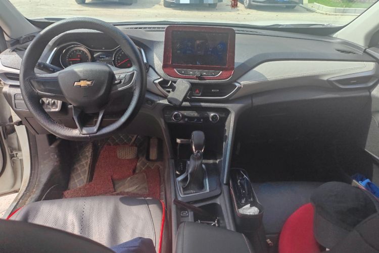 Used Chevrolet Orlando 2019 530T Automatic Luxury Edition (5+2 Seater) – China VI Standard Center Console