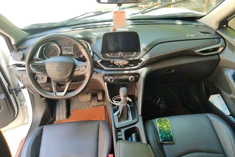 Used Chevrolet Orlando 2019 Redline 530T Automatic Luxury Edition (5-seat model) – China VI Standard Center Console