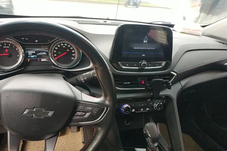 Used Chevrolet Orlando 2019 Redline 530T Automatic Luxury Edition (5-seat model) – China VI Standard Center Console
