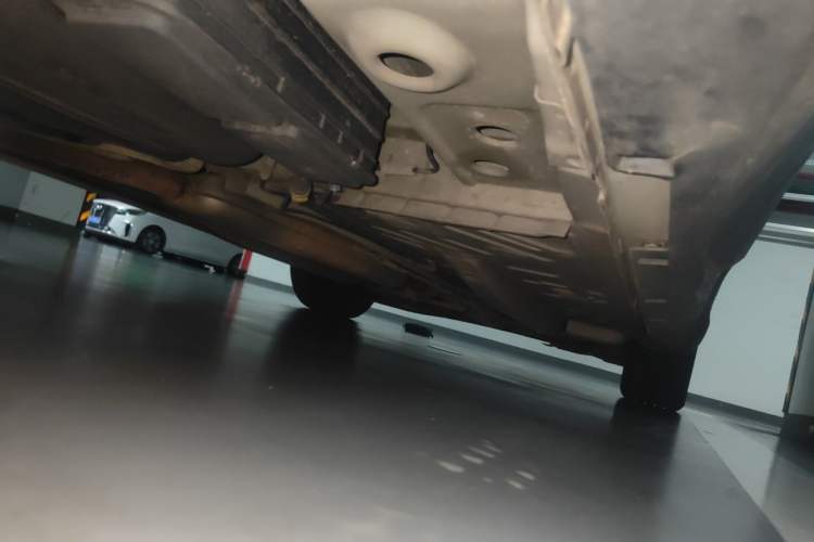 Used Chevrolet Orlando 2019 Redline 530T Automatic Enjoyment Version (5+2 Seating) China VI Chassis Rear Right
