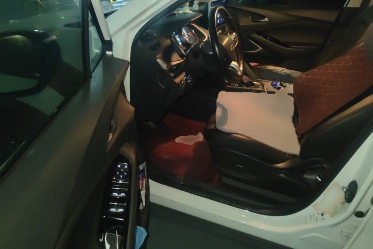 Used Chevrolet Orlando 2019 Redline 530T Automatic Enjoyment Version (5+2 Seating) China VI Driver Seat