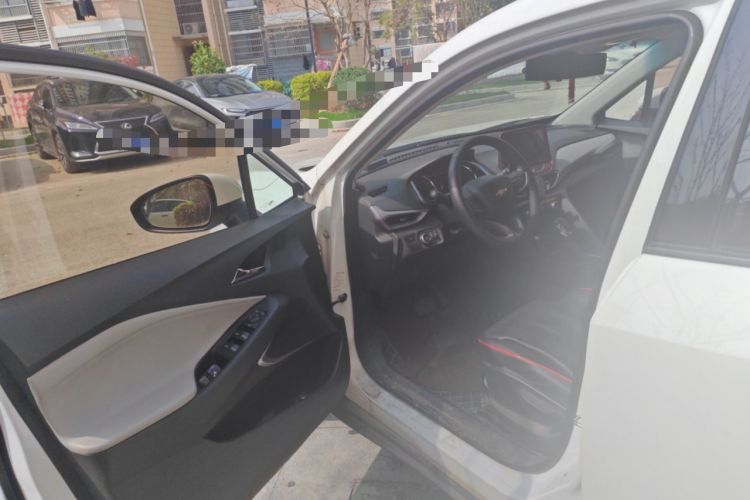 Used Chevrolet Orlando 2019 530T Automatic Luxury Edition (5+2 Seater) – China VI Standard Driver Seat
